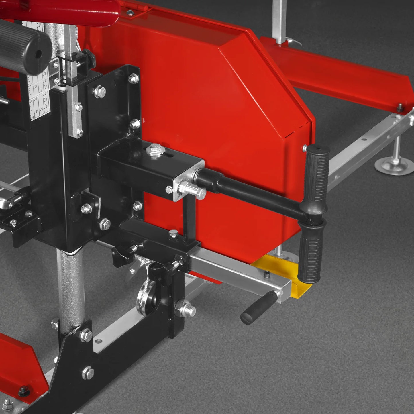 18" Portable Sawmill, 212cc 7HP Gasoline Engine, 15" Board  Width, 10' Track Length , SM-18