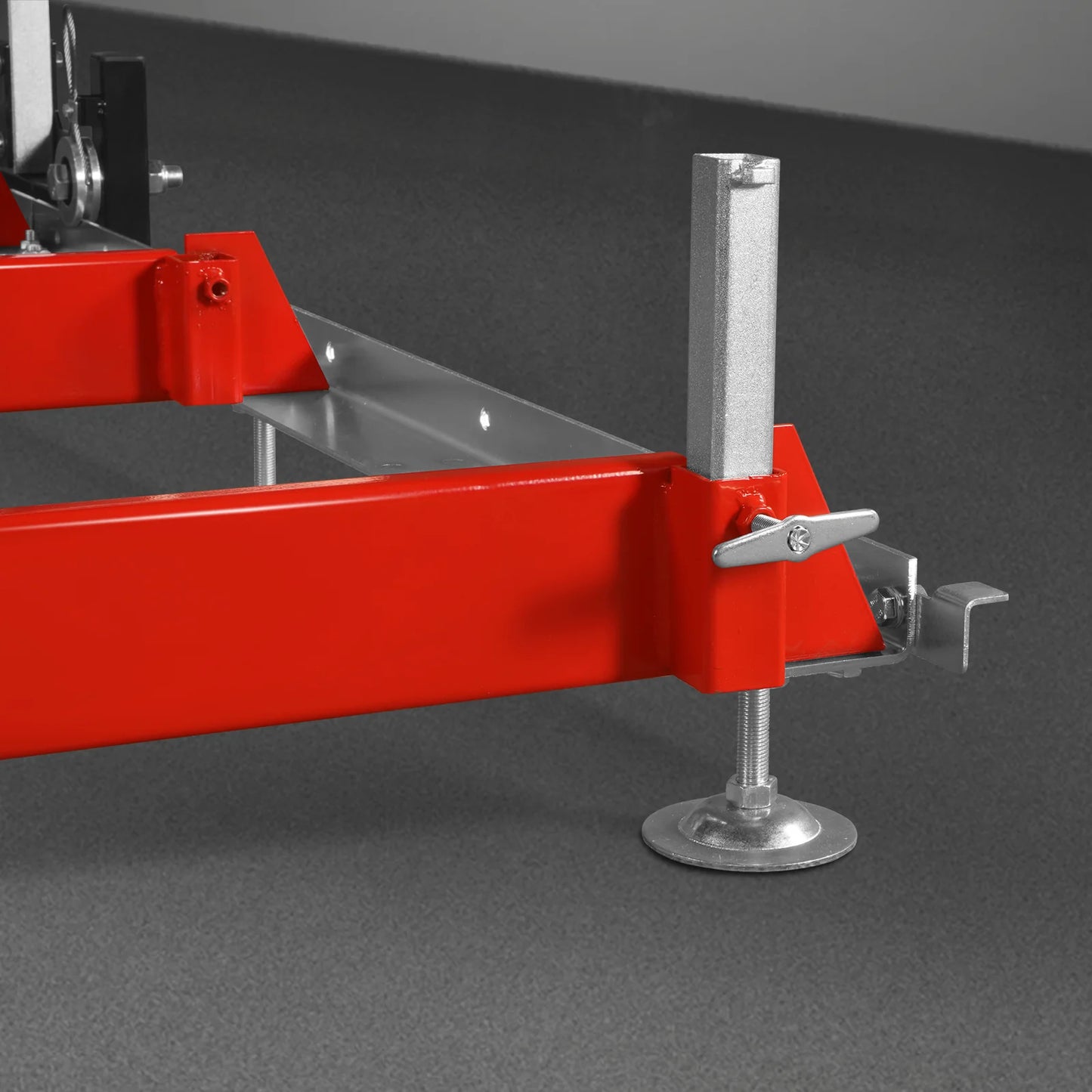 18" Portable Sawmill, 212cc 7HP Gasoline Engine, 15" Board  Width, 10' Track Length , SM-18